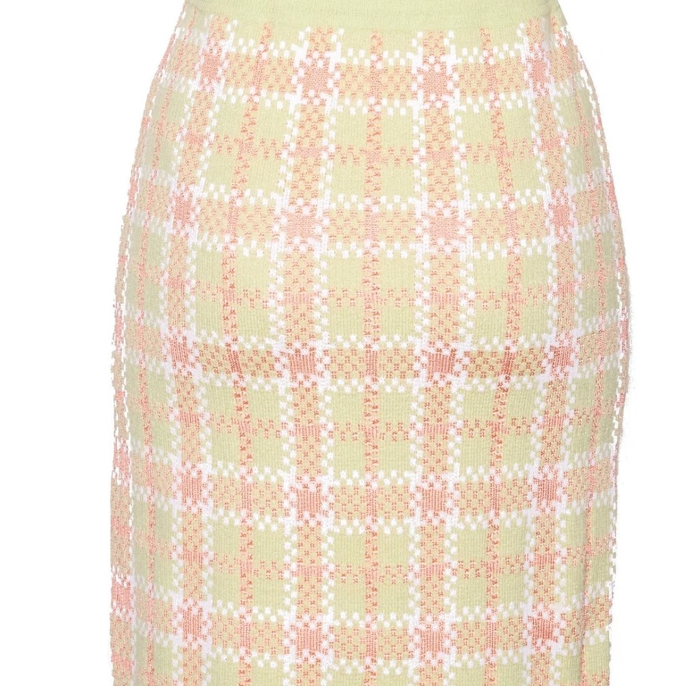 ESCADAPink Knee-length Pencil Skirt for Work
